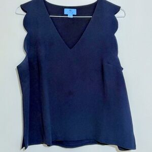 EUC CeCe Navy Scalloped V-Neck Tank Blouse Size L